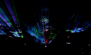 Foto : mesto SENICA - LaserShow - Martinské svetlonosenie 2019