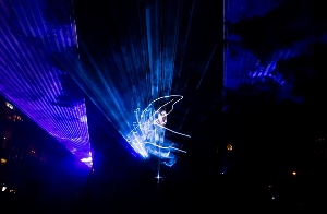 Foto : mesto SENICA - LaserShow - Martinské svetlonosenie 2019